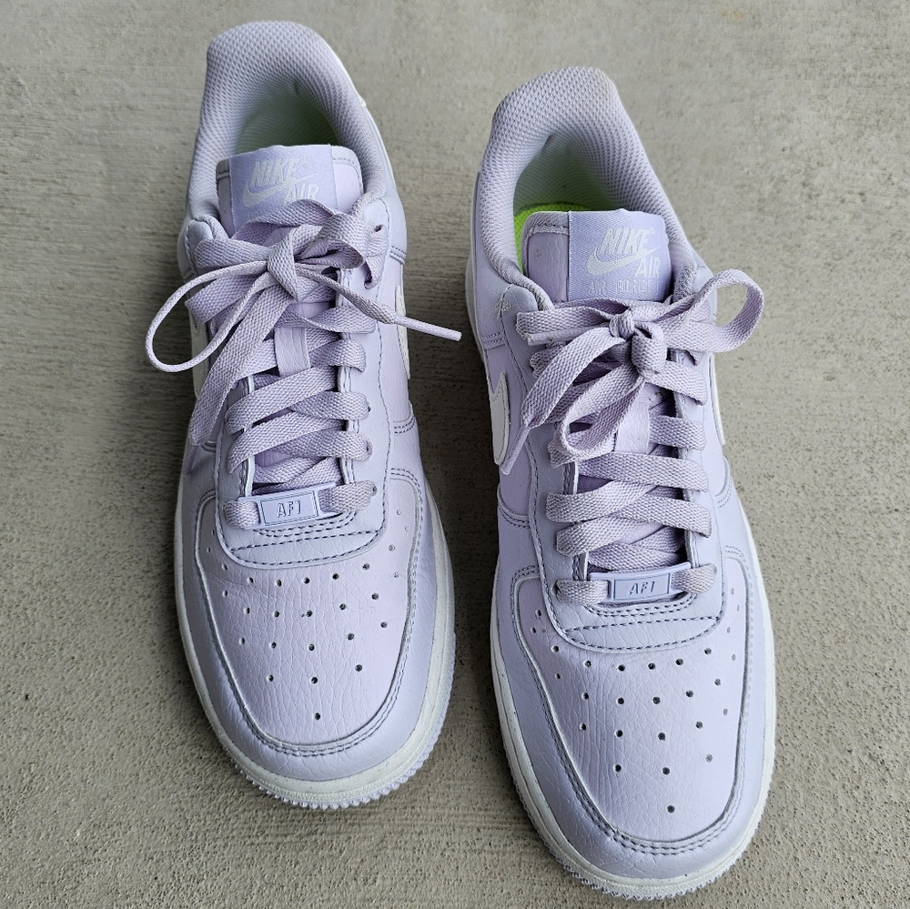 Nike Air Force 1 Women Sneakers - Picture 12 of 12